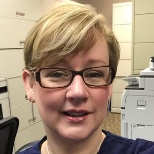 Meet your Posher, Lori