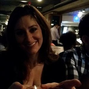 Meet your Posher, Danielle