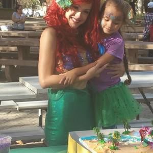 Meet your Posher, Sonia