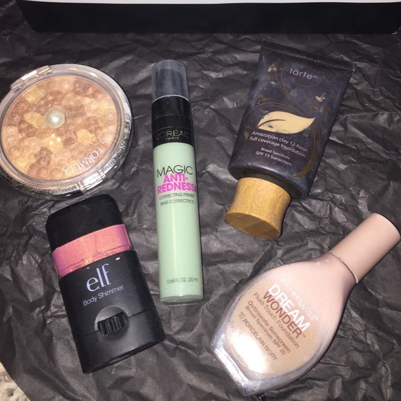 TARTE AMAZONIAN CLAY 12-HOUR FULL COVERAGE