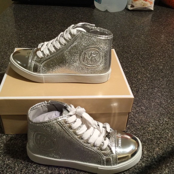 SOLD - Picture 2 of 4