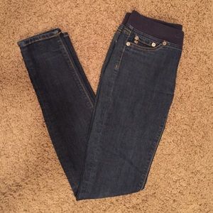 AG pull on jeans size 25