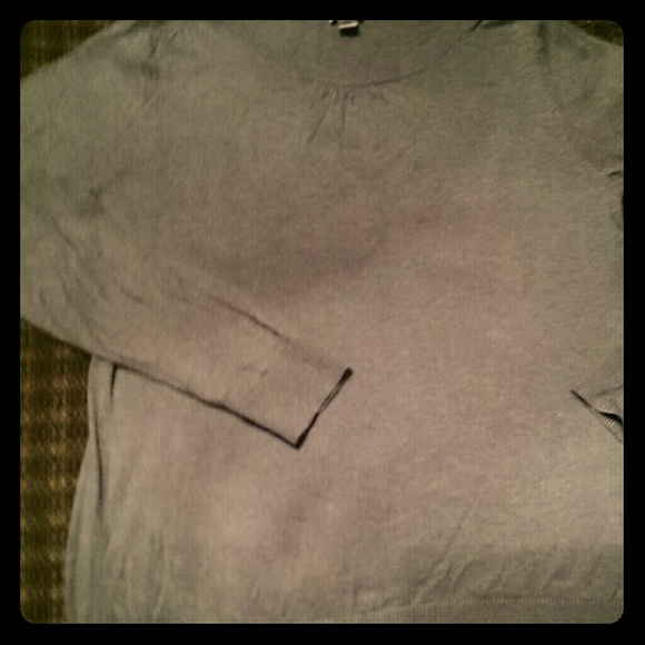 Grey sweater