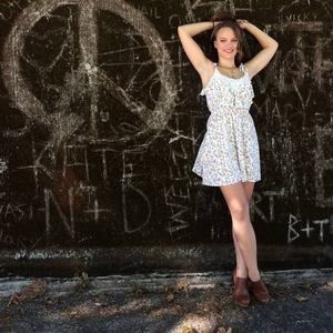 Meet your Posher, Devin