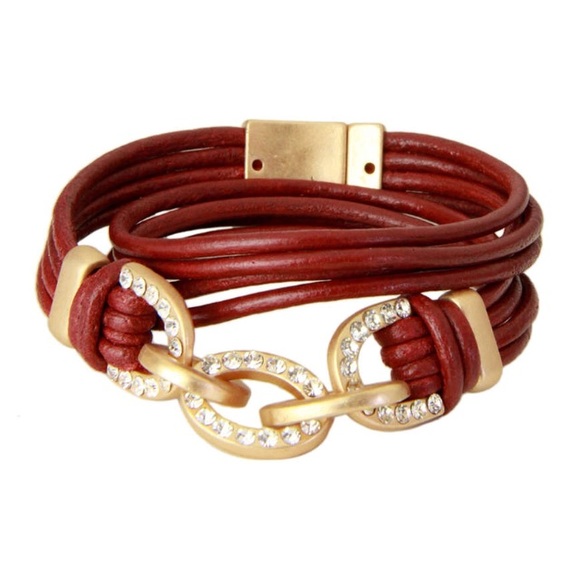 New Saachi bracelet