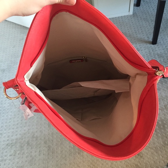 SOLD - NWT Aldo Crossbody or Shoulder Bag - Picture 3 of 4