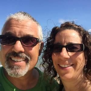 Meet your Posher, Dina