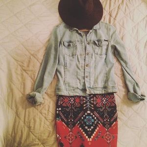 ⚡️FLASH SALE⚡️Bold Tribal Print Skirt