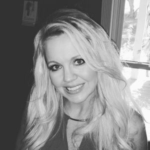 Meet your Posher, Jenifer