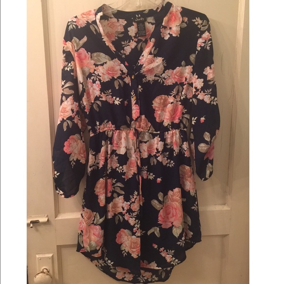 Adorable spring dress!