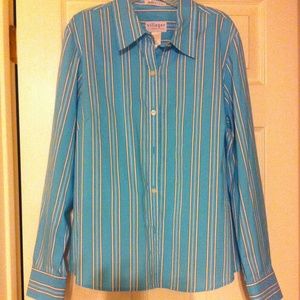 Ladies stretch long sleeve blouse