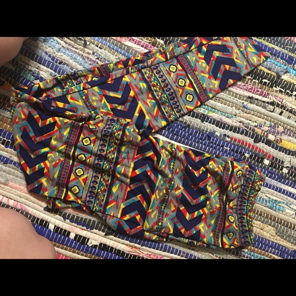 Nwt elastic waist leggings