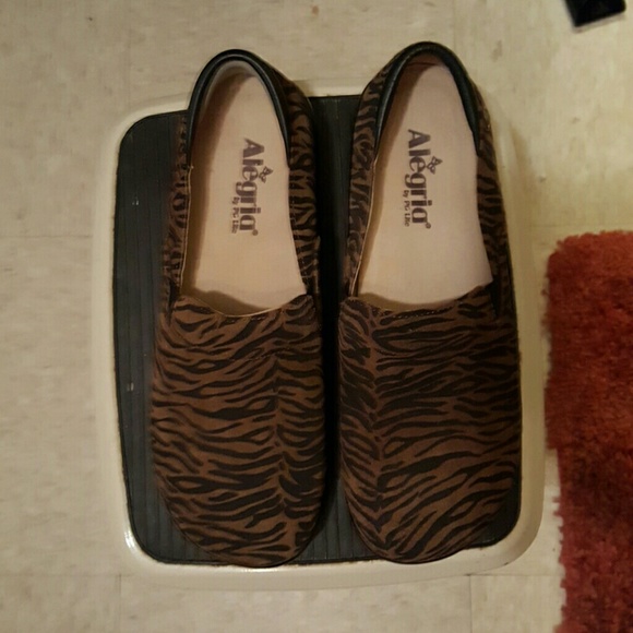 Alegria Shoes