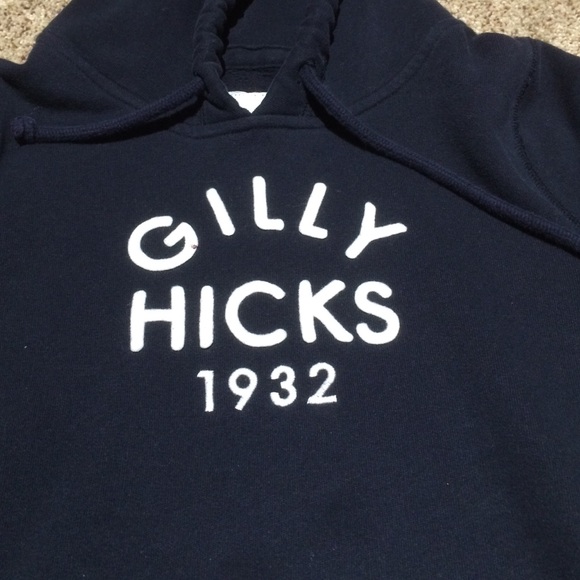 Womens Gilly Hicks sweatshirt - Picture 2 of 3