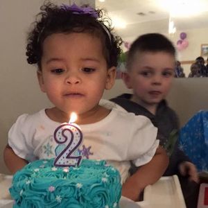 Meet your Posher, Laurin