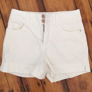 Brand new white shorts - Boston proper