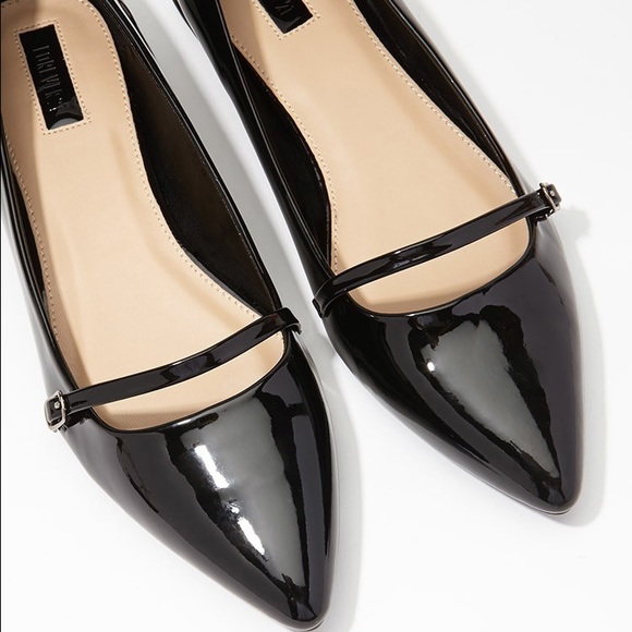 Pointed Flats
