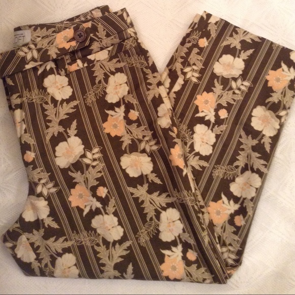 Ann Taylor LOFT Dress Crop Pant - Picture 2 of 3