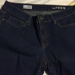 Gap shorts