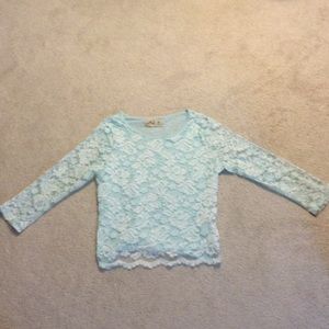 Hollister crop top never worn❤️❤️