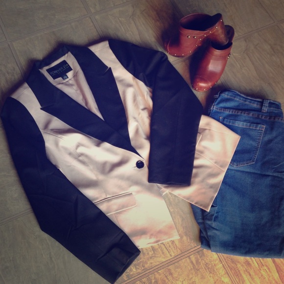 NWOT tan and black blazer - Picture 1 of 2