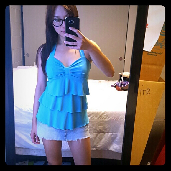 So cute tier aqua sweetheart neckline halter.