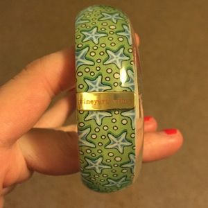 Vineyard vines bracelet