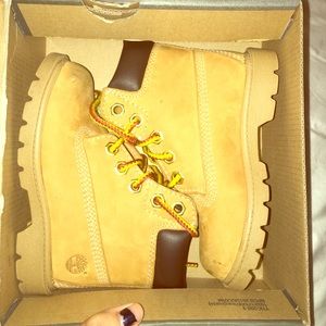 Barely worn, kept in box