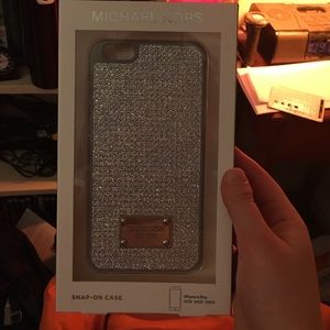 iPhone 6 Plus Michael Kors case