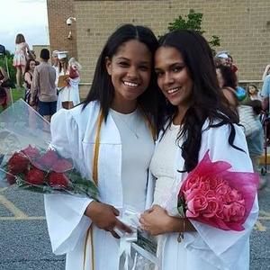 Meet your Posher, Adrianna