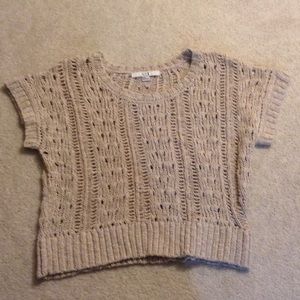 Forever21 knit top excellent condition 😍😍