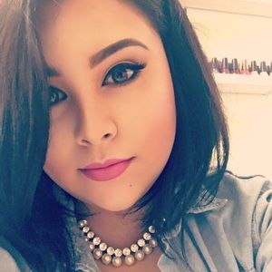 Meet your Posher, Vanessa