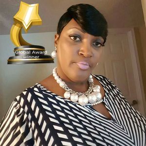 Meet your Posher, Gwendolyn