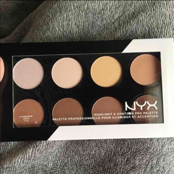 NYX Highlight and Contour Palette