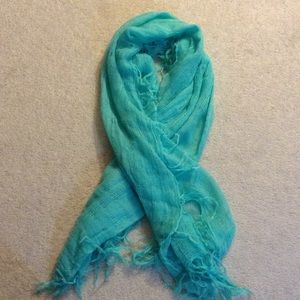 Lulu pretty scarf totally new💕💕