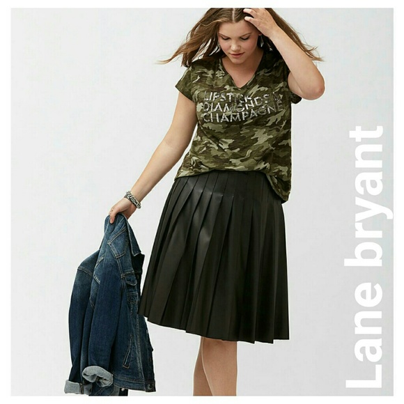 Lane bryant pleated faux leather skirt 20 22 - Picture 2 of 4