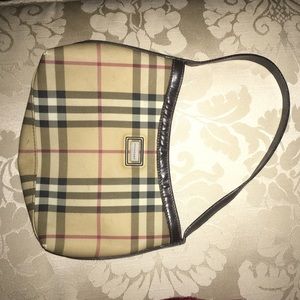 Burberry mini-purse