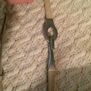 Nude leather toggle belt