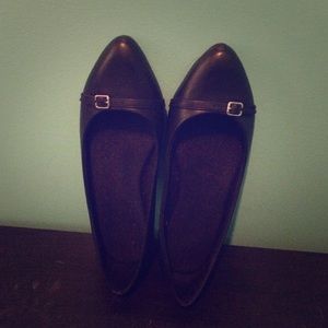 Dr. Scholl's black flats