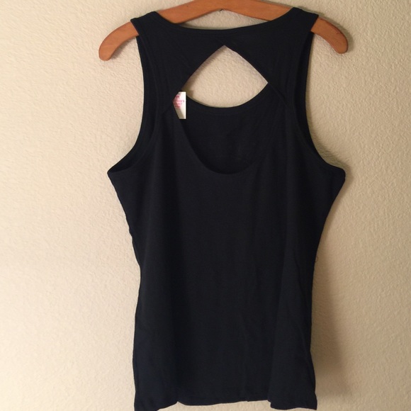 SOLD in Bundle 👙 PINK Open Back Tank ☀️ - Picture 3 of 4