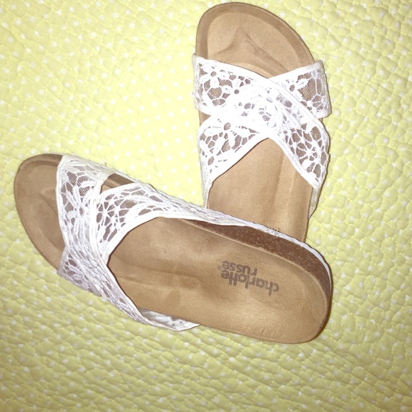 Charlotte Ruse Flat Sandals Summer/Spring - Picture 1 of 4