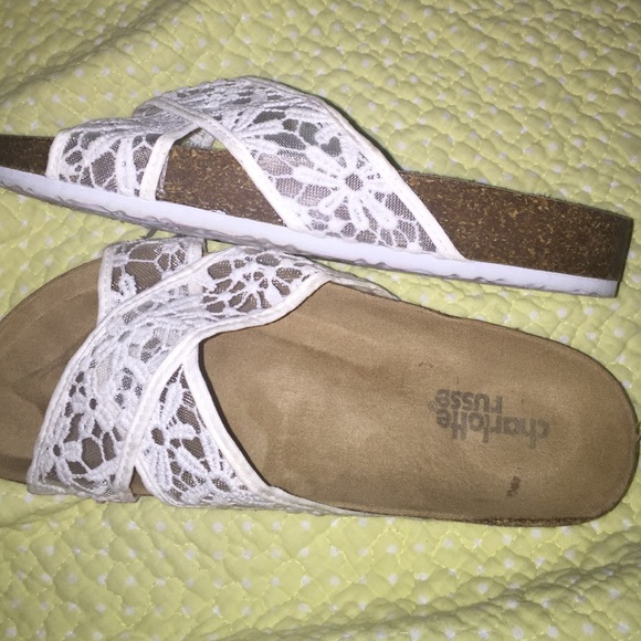 Charlotte Ruse Flat Sandals Summer/Spring - Picture 3 of 4