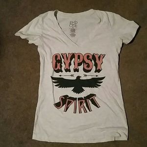 Empire gypsy spirit vneck