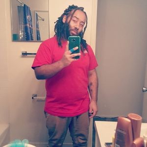 Meet your Posher, Bradley