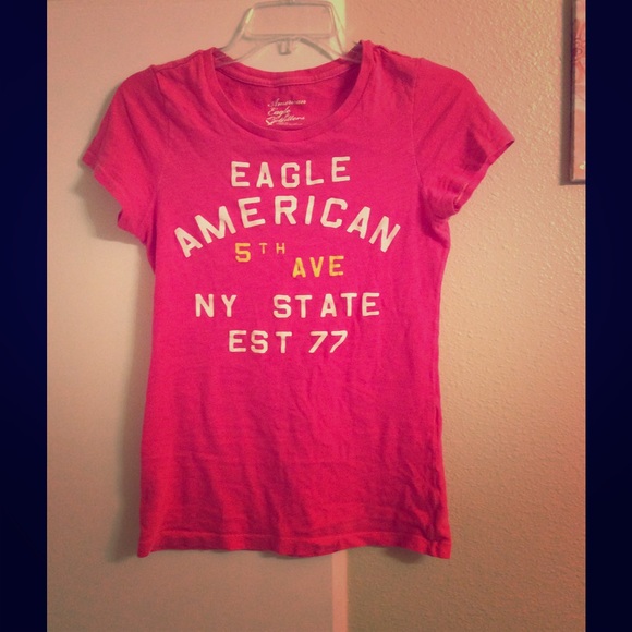 American Eagle t-shirt; super soft and cute!