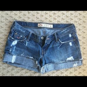 Cute distressed Jean shorts