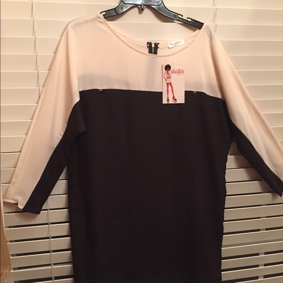 Dress - Picture 6 of 6