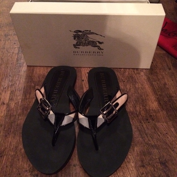 Burberry sandals