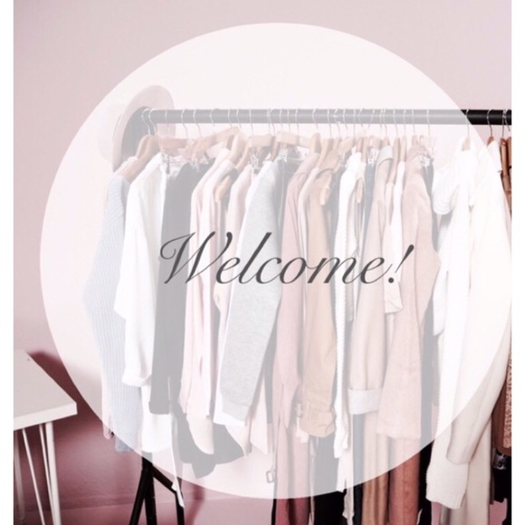 🚨CHECK OUT MY CLOSET!