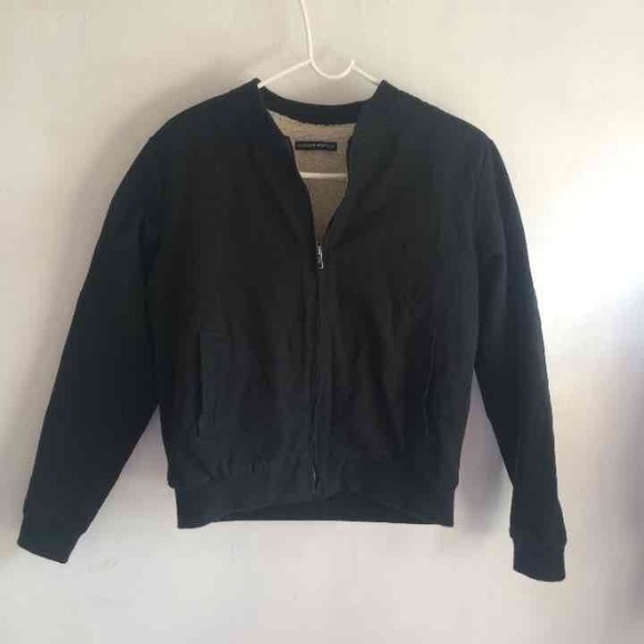❌SOLD❌BRANDY MELVILLE KASEY FUR BOMBER JACKET